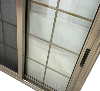 design della griglia per finestra scorrevole in alluminio