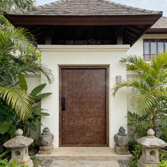 porta pivotante con intaglio 3D